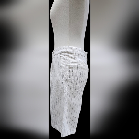 H&M White Pinstripe Linen Bermuda Shorts - Picture 2 of 8